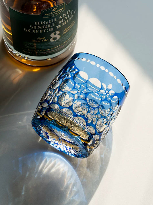 Hand-carved European-style crystal glass, dreamy bubbles, Edo-style Kiriko whiskey glass.
